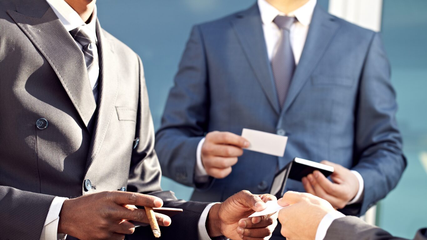 SNSやHP、立ち振る舞いまで統一したブランド戦略サポートの様子